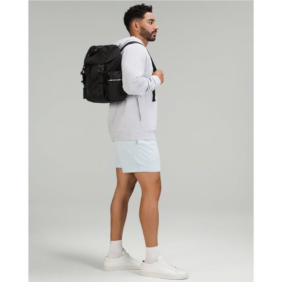 lululemon wunderlust Backpack black with silver hardware - Picture 15 of 16